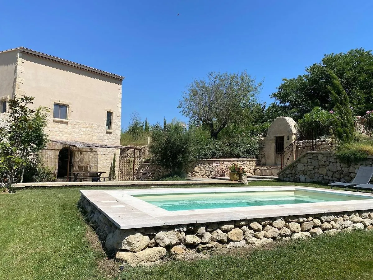 Holiday home La Maison De Leo Saint-Mitre-les-Remparts