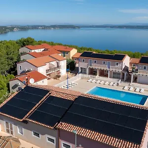 Appart'Hotel Residence La Provence - Village Vacances Aparthotel